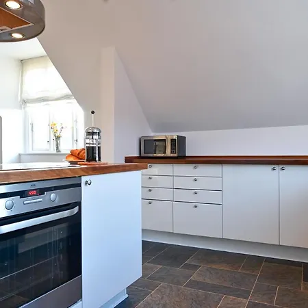 Super Cozy 3 Bedroom Duplex In Frederiksberg Close To Zoo Apartment *